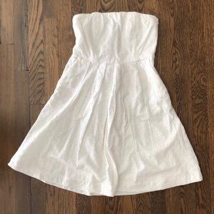 Brand new never worn Gap strapless eyelet dress